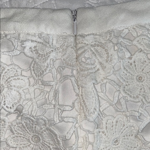 Brand New Forever 21 Lace Up Shorts - Picture 8 of 10